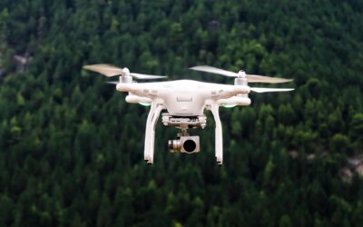 Bagaimana Drone Mengantarkan Paket Dengan Presisi Tinggi